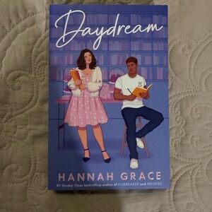 Dyadream by Hannah Grace sprayed edges